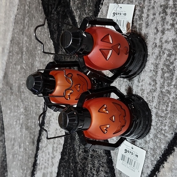 HALLOWEEN SPIDERS SKELETON FLUTE GLASSES MINI PUMPKIN LANTERNS DECORATION BUNDLE - Picture 11 of 16